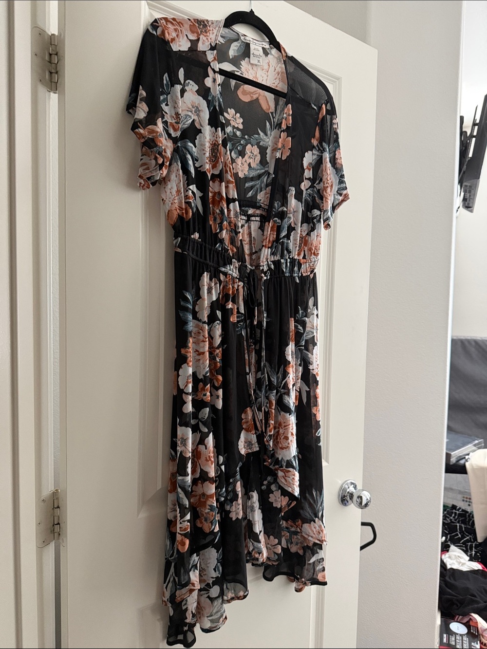 American Rag Black Floral V-Neck Drawstring duster with Peach Accents